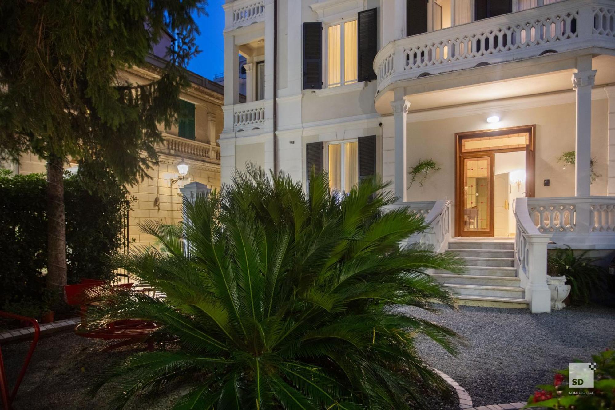 Hotel Villa Elena Varazze Exterior foto